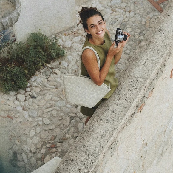 Bembien Mira Woven Tote NWT - Picture 4 of 9